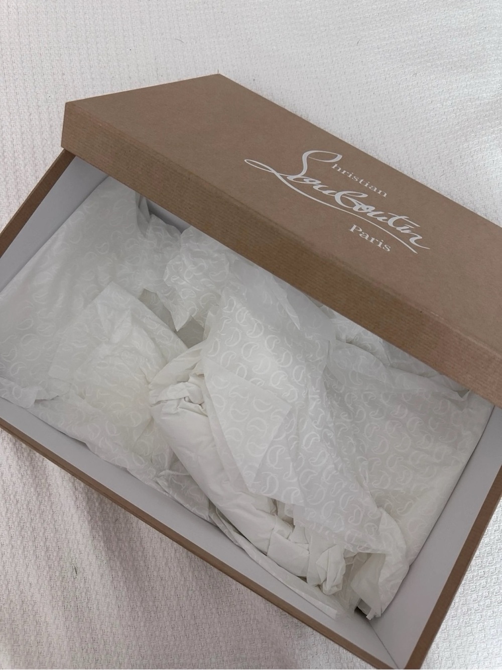 Shoe box
